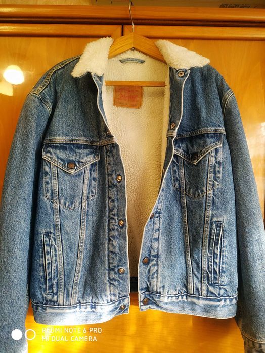 Джинсовая куртка шерпа фирмы Levis оригинал