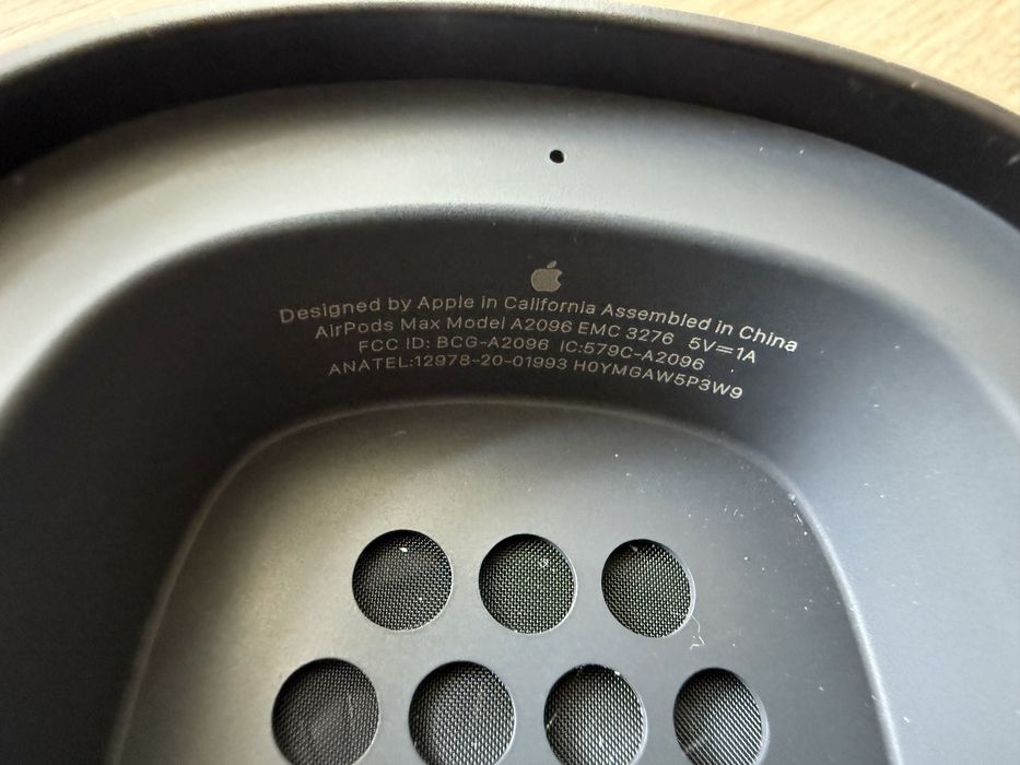 Airpods max lightning