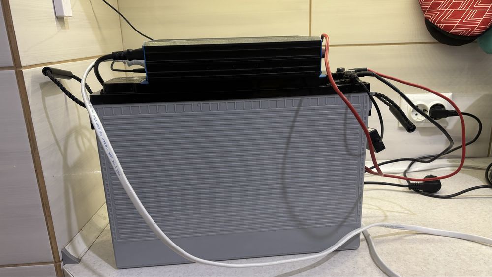 SSB Battery SBLFT 100-12i; 12V 100Ah