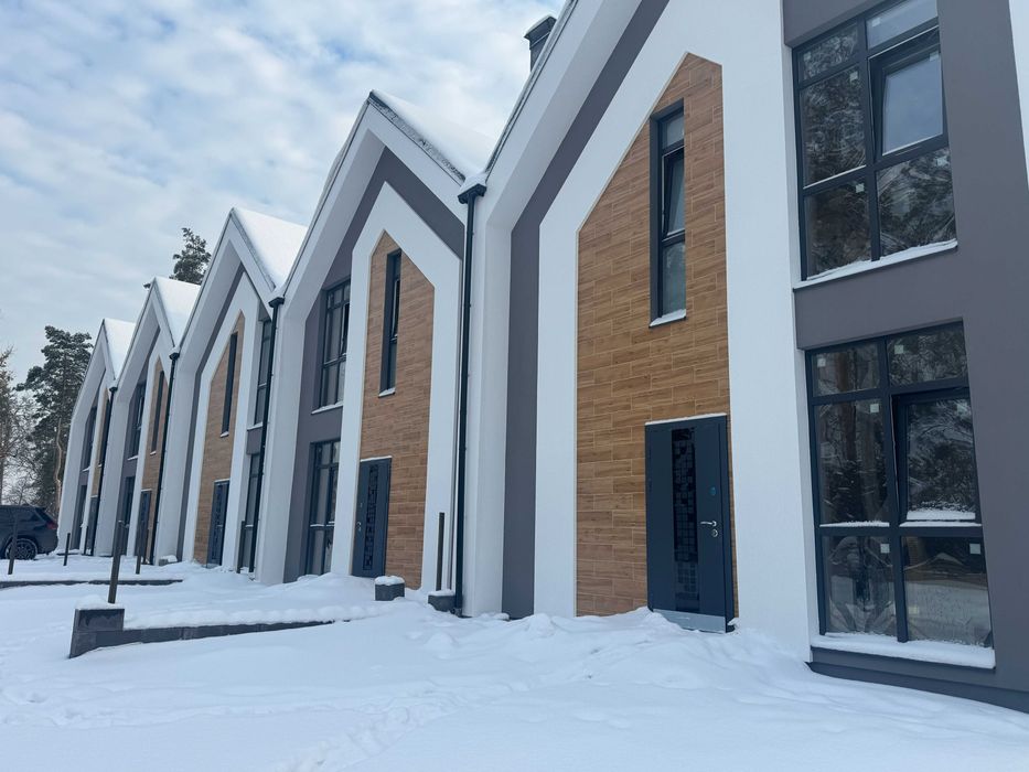 Таунхауси у затишній локації Ірпеня! Централізовані комунікації,Газ