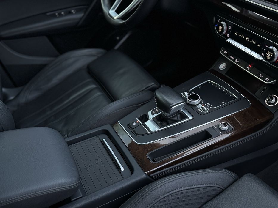 Audi Q5 Premium plus