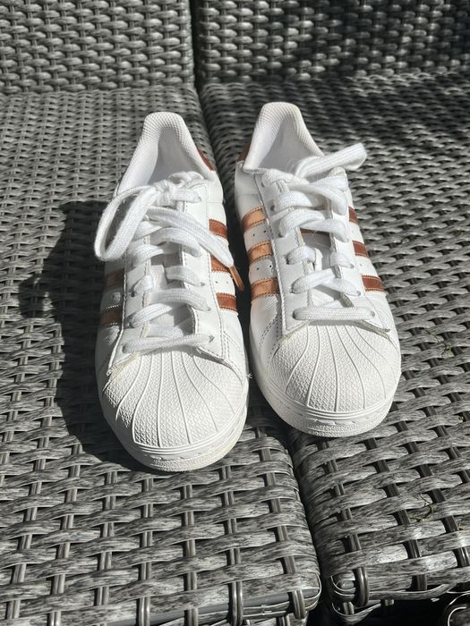 Buty adidas superstar