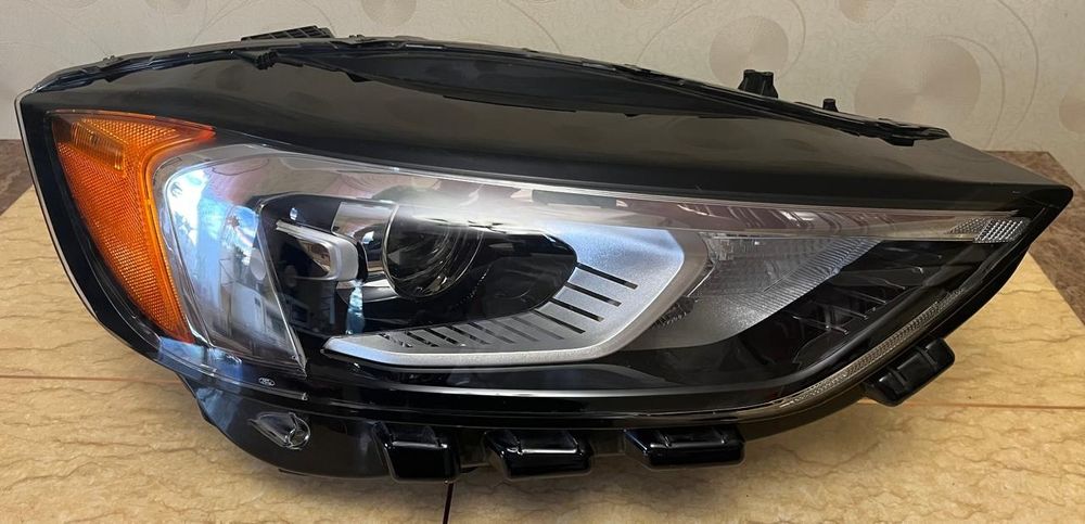 Фара Ford Edge 2019 2020 2021 2022 2023 2024 права оригінал USA