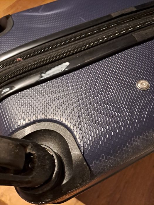 Waliza duża na kółkach