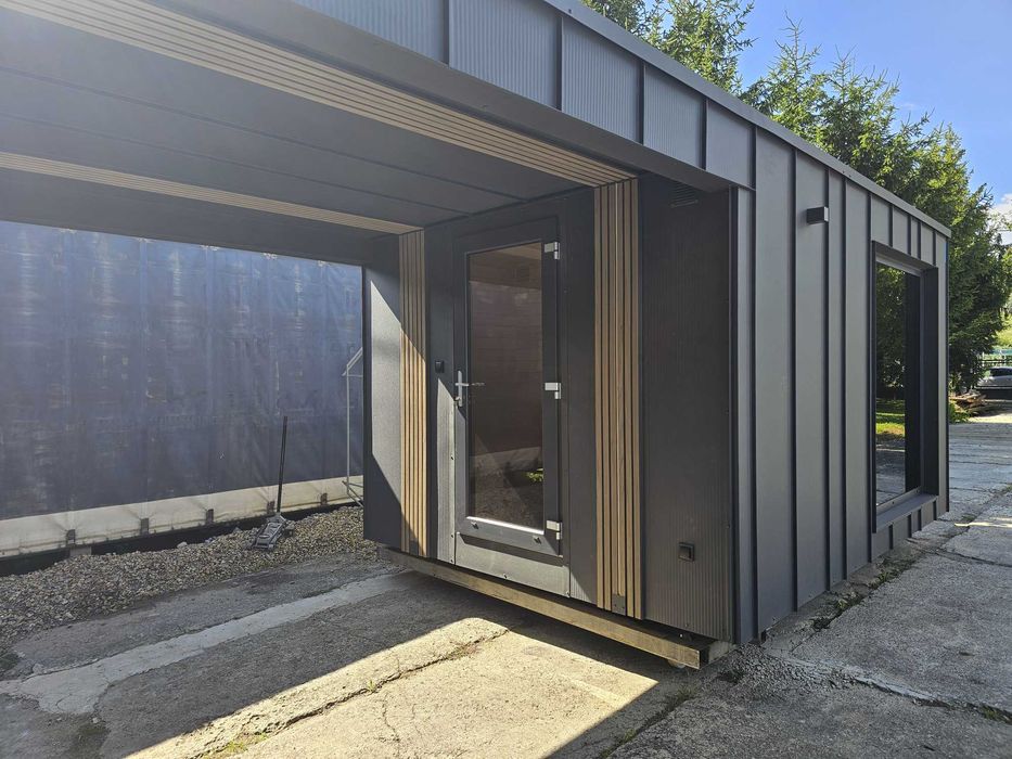 Sauna ogrodowa strefa relaksu spa mobilne jacuzzi pergola zadaszenie