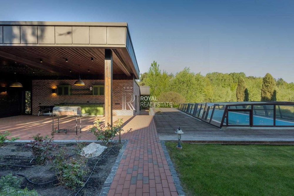 Оренда Будинку Романків 6-к 550м2 КМ Сонячна долина Генератор Камін