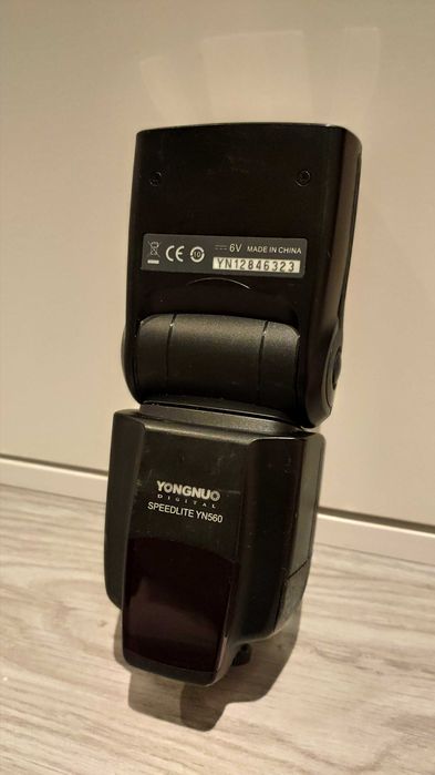 Flash YONGNUO YN560 SPEEDLITE universal