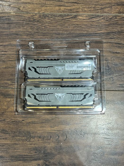 pamięć RAM Patriot Viper Steel DDR4 – 16 GB 4400 Mhz