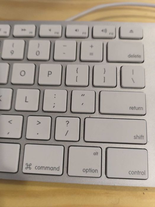 Teclado Apple em inglês dos EUA com layout para Mac