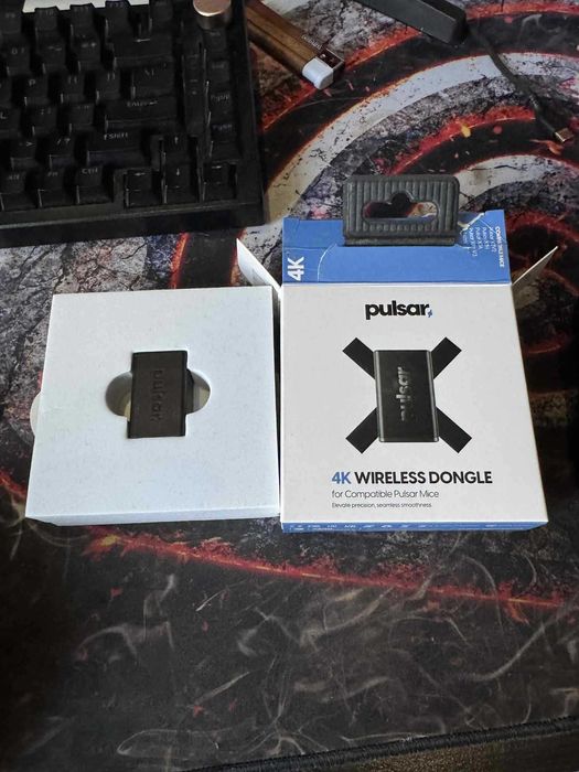 Pulsar Mini XliteV3 + 4K Dongle + pudełko