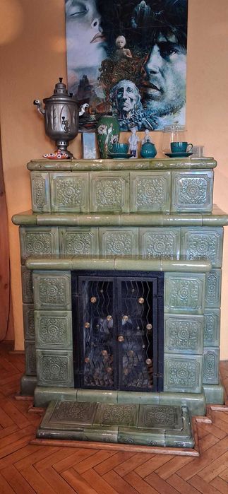 Kominek kaflowy zielony