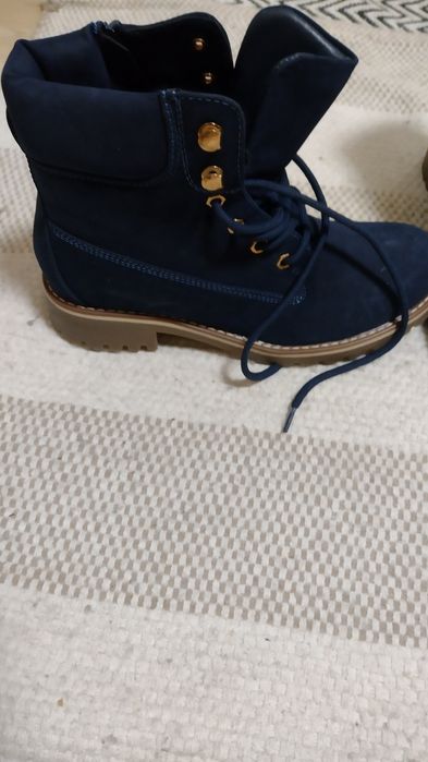 Buty zimowe ocieplane damskie
