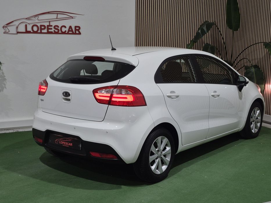 Kia Rio - 65.000KM | GARANTIA | NACIONAL - 1.2