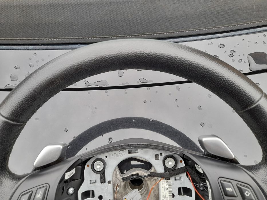 Bmw e87 e82 e90 e92 e84 kierownica skóra łopatki stan idealny