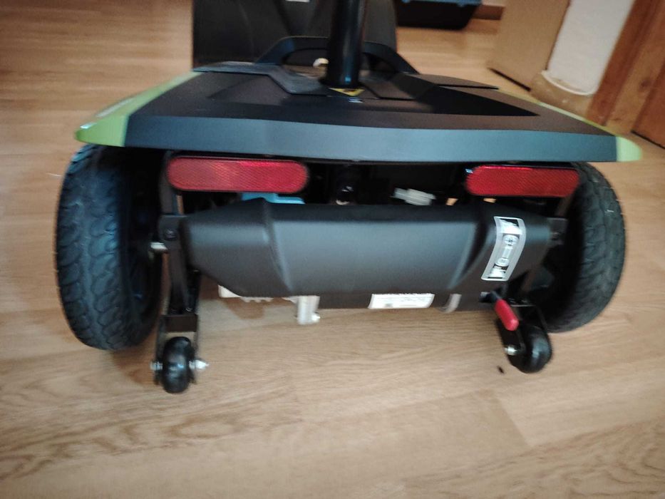 Micro Scooter Invacare NOVA