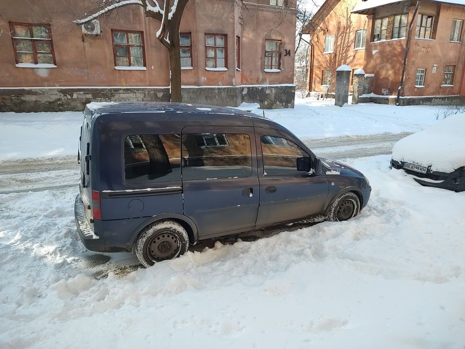 Продам авто Opel Combo