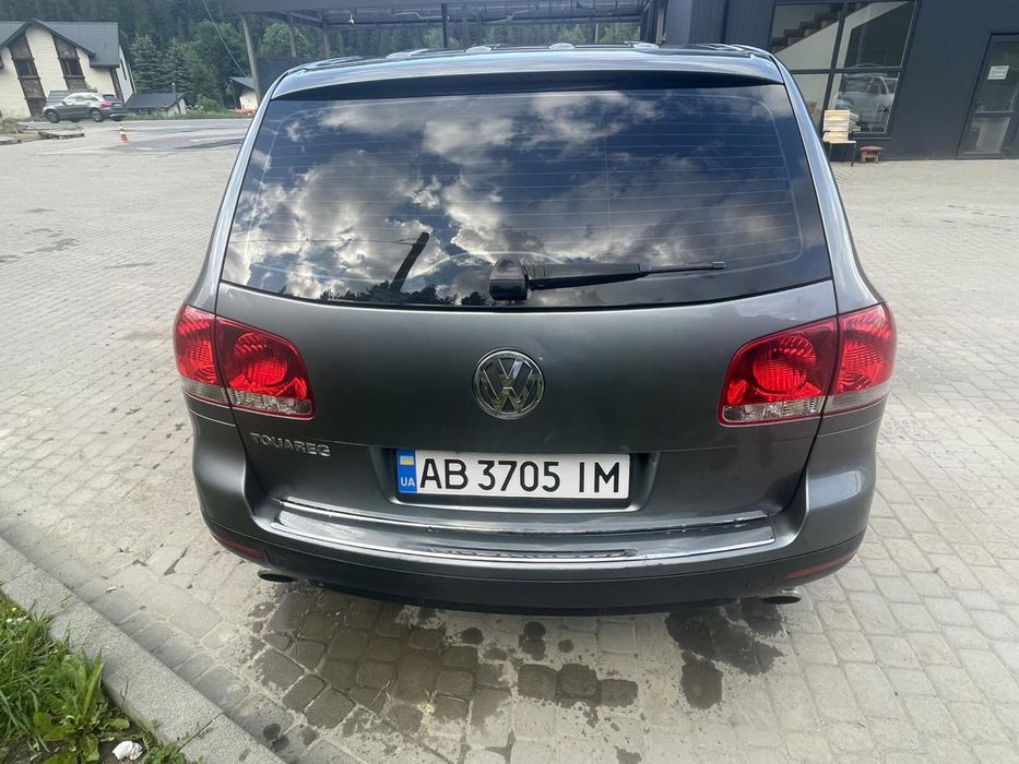 Vw  Туарег 2004 рік 2,5 дизель