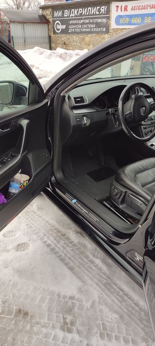 Volkswagen Passat B7 2012 р. 2.0 Дизель