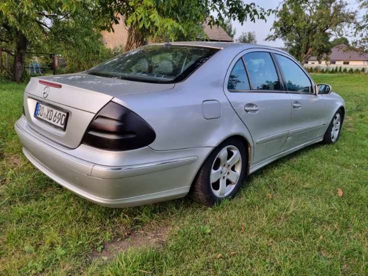 Mercedes w211, E klasa