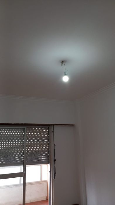 Quarto para Arrendamento – Largo Forte da Casa | Zona central