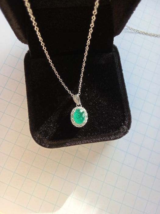 Fio de Prata com Esmeralda Colombiana