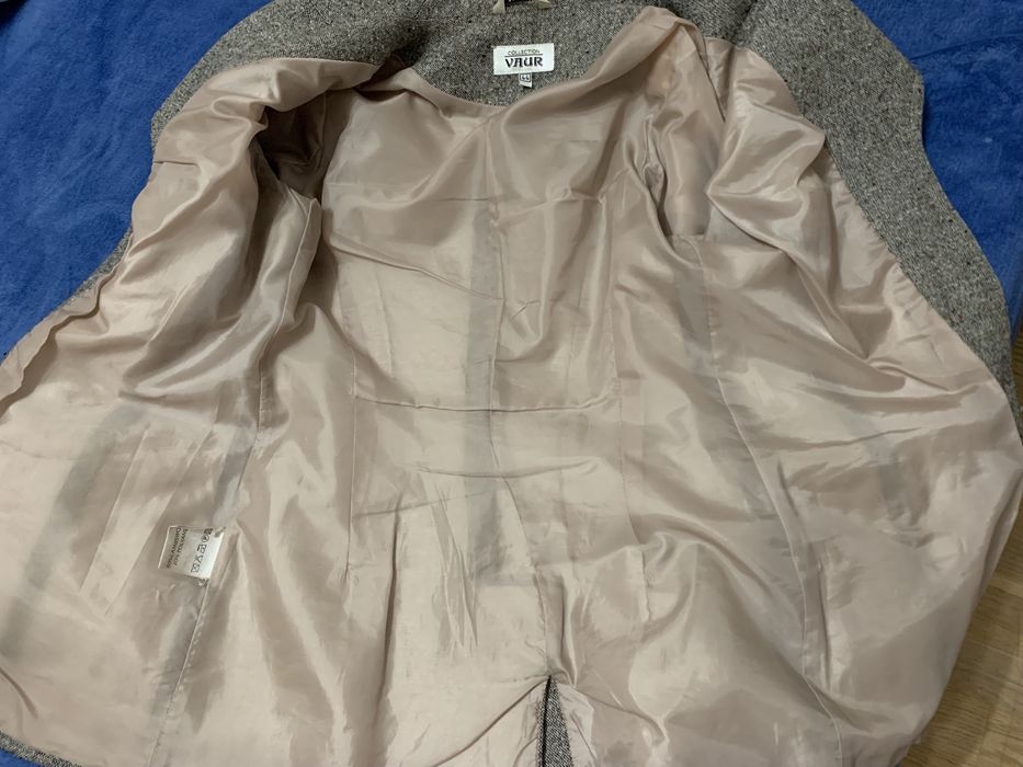 Пальто осінь-весна