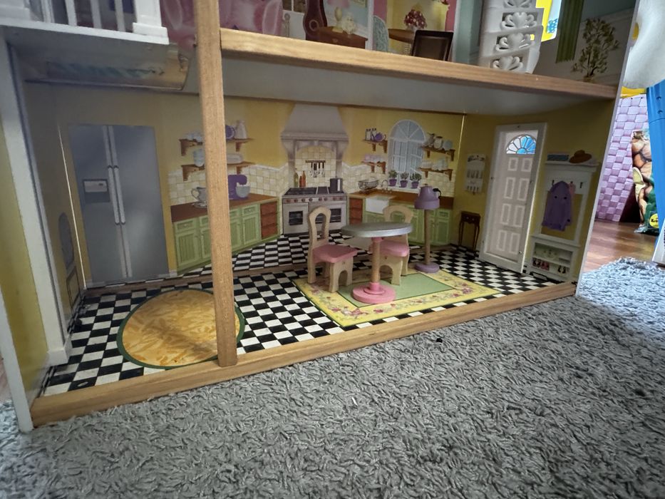 Casa de bonecas com Acessorios