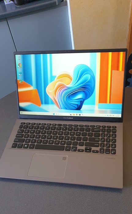 Windows 11 Mocny laptop hp15" szybki SSD intel i5 pc do internet fajny