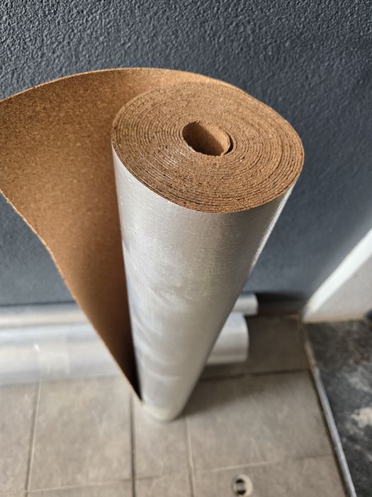 Rolo subpavimento em cortiça