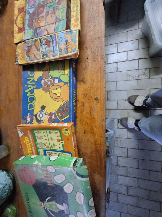 1€ todos brinquedos
