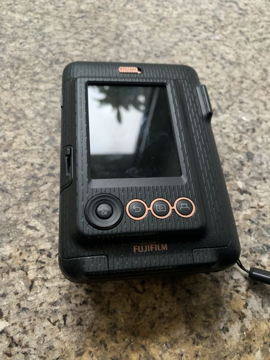 Camara instamax capaz de imprimir fotos e tirar fotos/videos