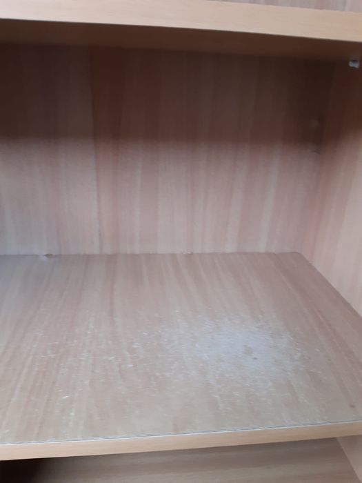 Movel Estante em madeira clara