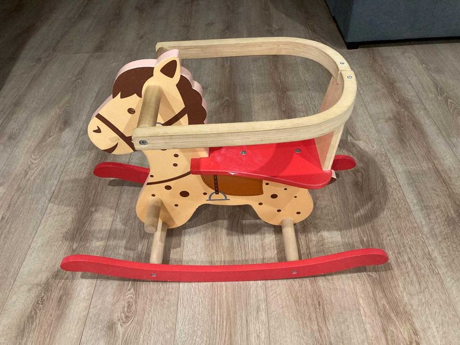Brinquedo de baloiço - cavalinho do Ikea