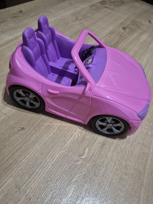 Różowe Autko Barbie