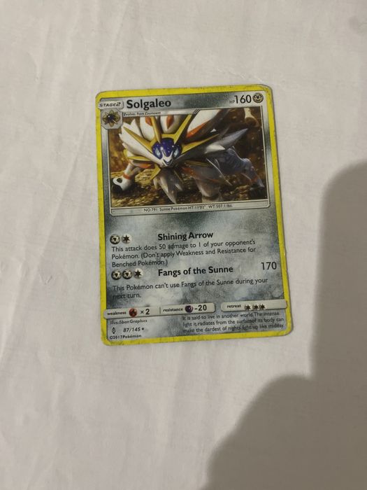 3 cartas pokemos Victini V #25, Tapu KoKo GX #47, Solgaleo #87