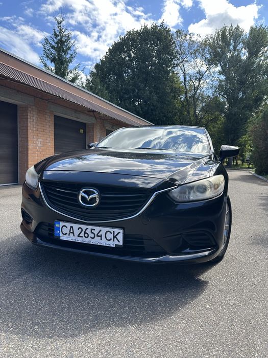 Продаж автомобіля Mazda 6