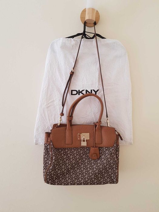 Mala de marca DKNY Autêntica  100% Pele Genuína