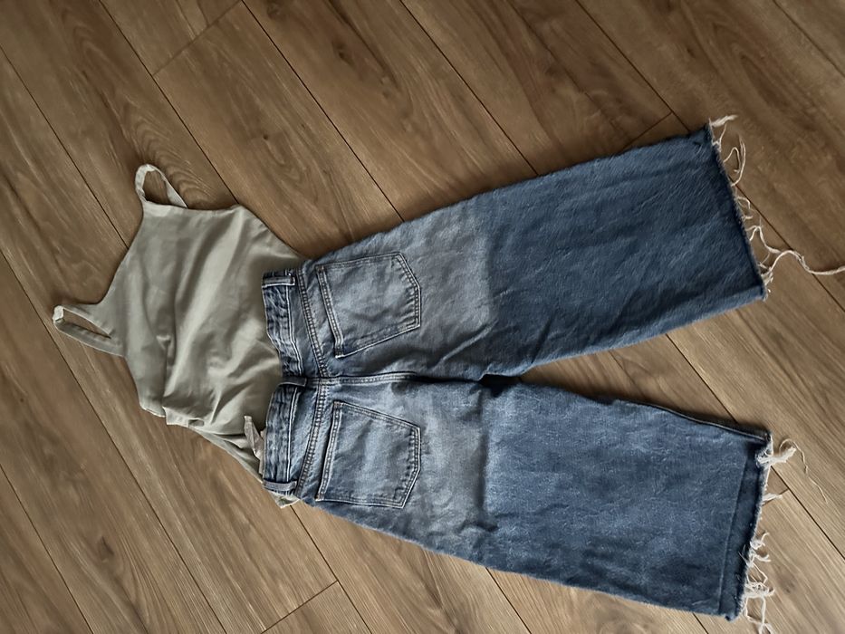 Sprzedam bermudy jeansowe marki Bershka. Rozmiar 32.