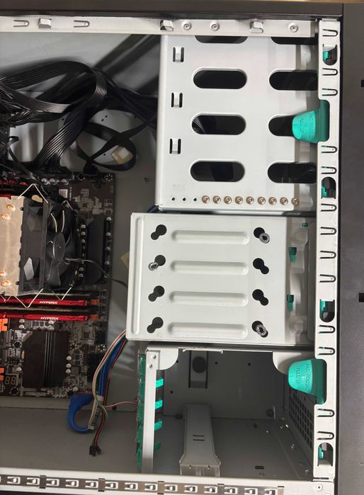 Serwer Proxmox 28C/56T 128GB ECC | Dual Xeon | Docker NAS VM AI