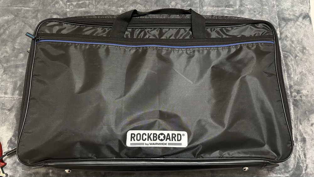 Pedalboard Rockboard Quad 4.2 B com respetivo saco (NOVA)