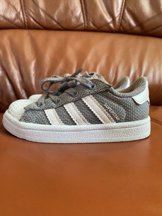Дитячі кросівки Adidas та Balducci фактично нові розмір 22/23