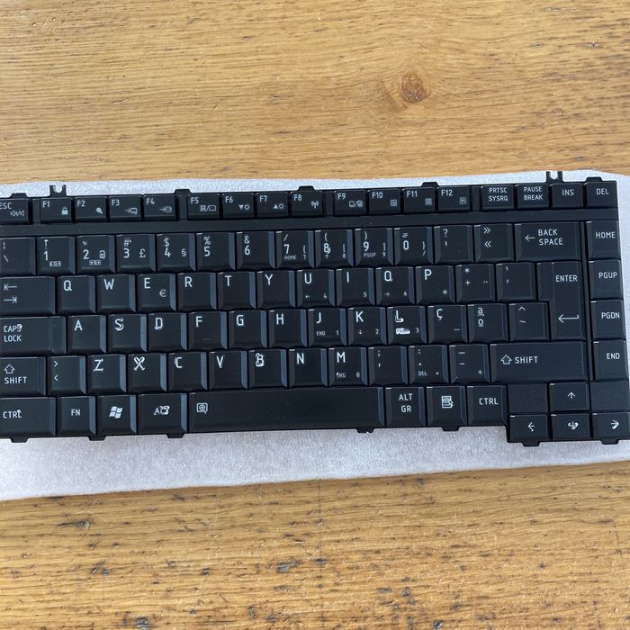 Toshiba PT Portable Keyboard64284549460227120