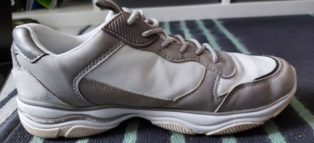 Damskie sneakersy buty sportowe Deichmann r. 40