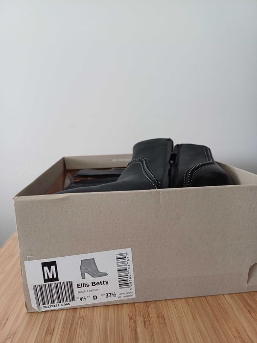 Botki  Clarks rozm.M skóra naturalna