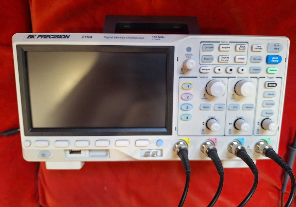 Osciloscópio 4 Canais BK Precision 2194 de 100MHz e 1GSa/s -> Nunca Usado