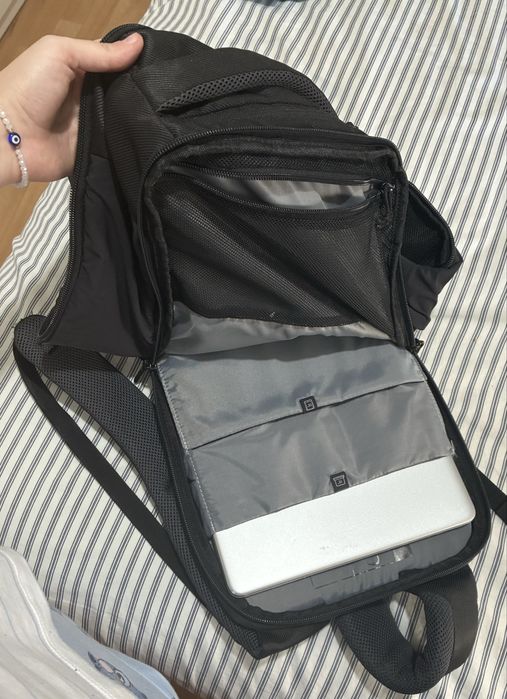 Mochila Quechua 23l nh espace 500