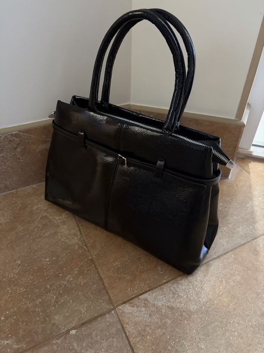 Лаковая сумка под Ив Сен Лоран