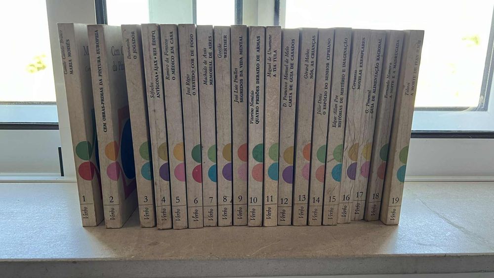 Coleção de livros RTP em razoável estado.