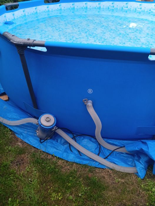 Basen ogrodowy 305/76  4678 litra bestway z pompą