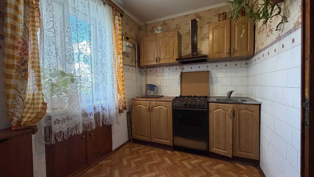 Продаж 3-кімнатної квартири | вул. Петлюри, 4 (Львів)